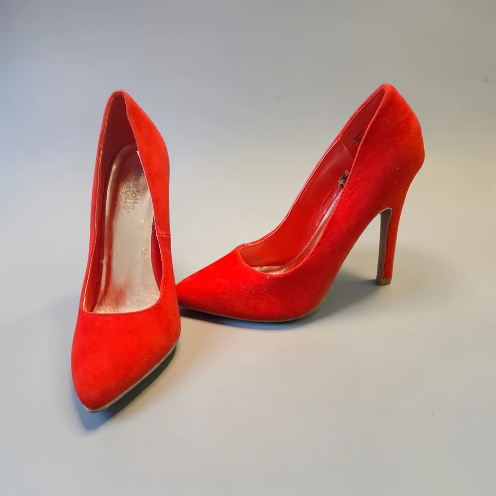 Charlotte Russe step out